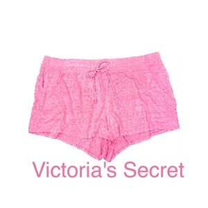L Victoria’s Secret sleep short w/ pockets light weight